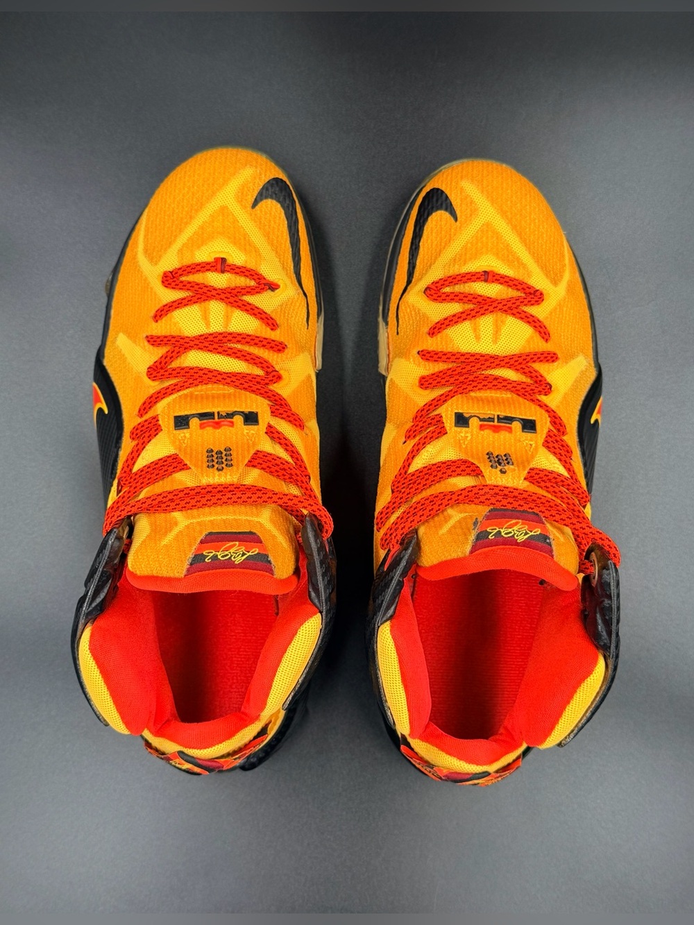 Nike LeBron 12 'CLE' - Picture 3 of 11